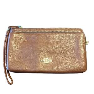 Coach Double Zip Wristlet Pebble Leather Saddle Brown Gold Hardware